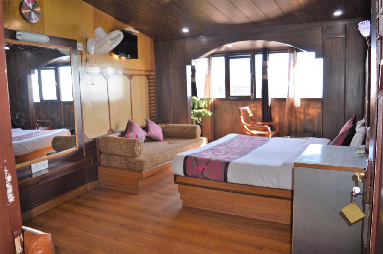Hotel Sidharath Shimla Bagian luar foto